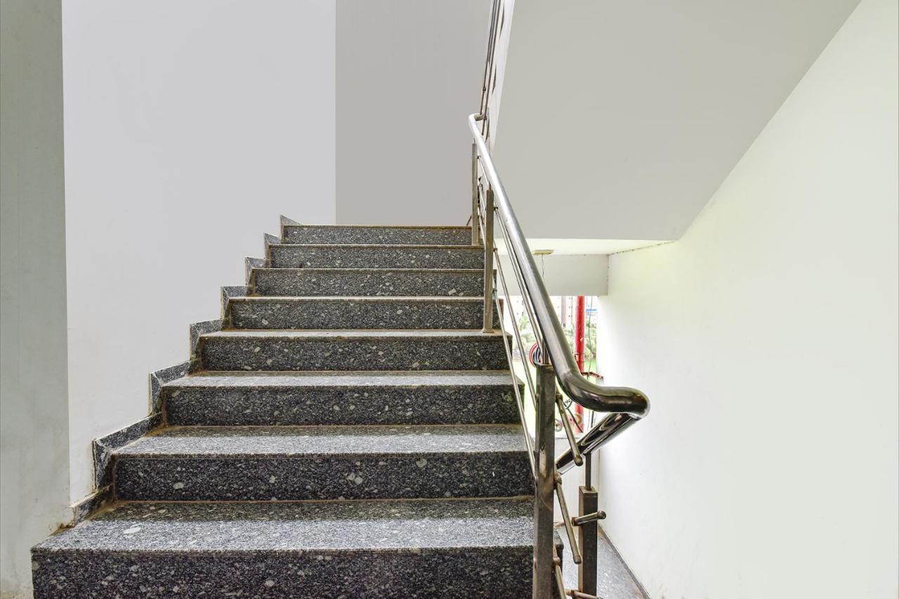 Fabhotel Code Surat Zewnętrze zdjęcie
