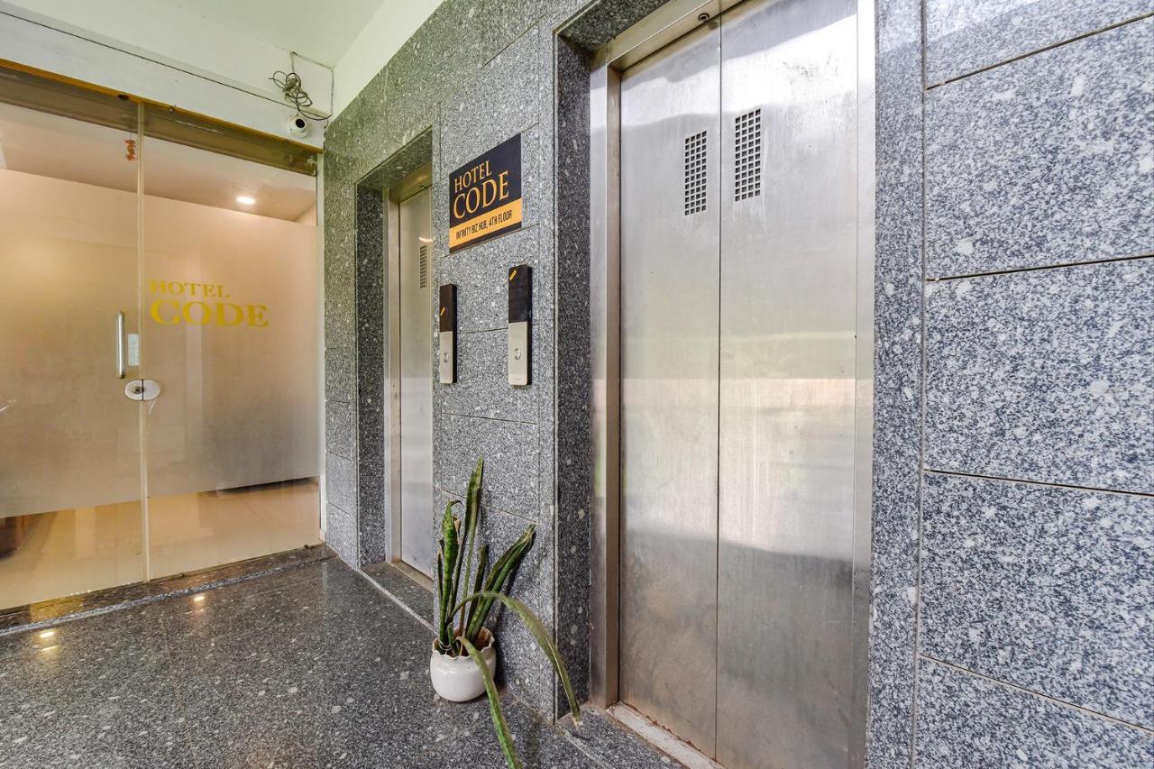 Fabhotel Code Surat Zewnętrze zdjęcie
